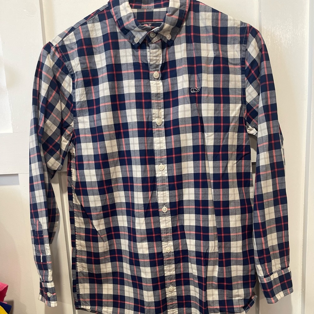 Like new vineyard vines shirt 12/14